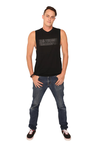 fabliving block muscle tee (black/black)